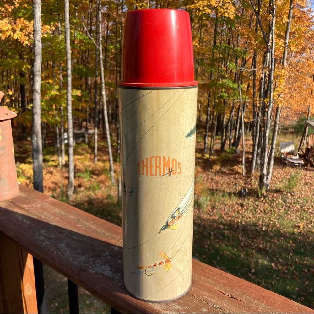 Thermos Vintage Red and Tan Vacuum Bottle Fish Design Canadian product